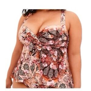 Torrid Pink Medallion Babydoll Tankini Top 3X DD/F Underwire Tie Front Swim